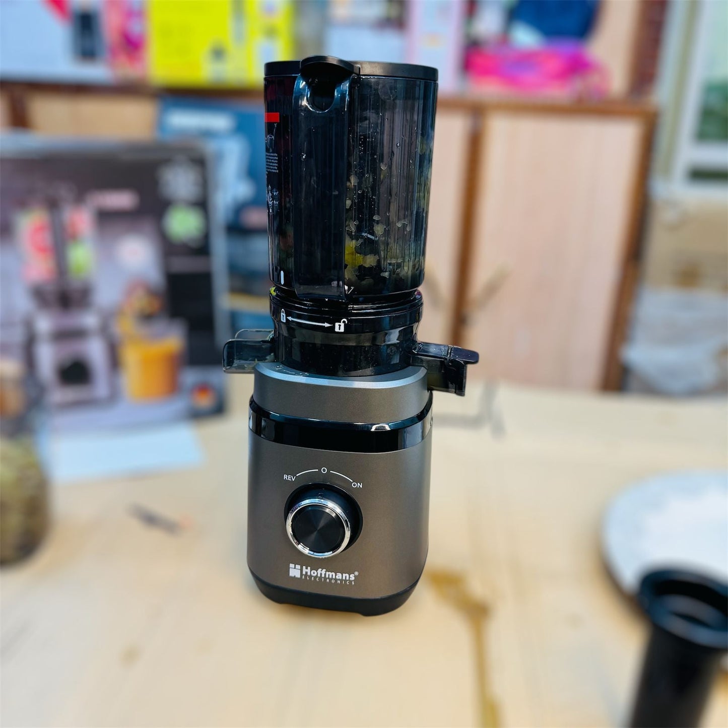 Hoffman slow juicer HM640 ( cold press juicer)
