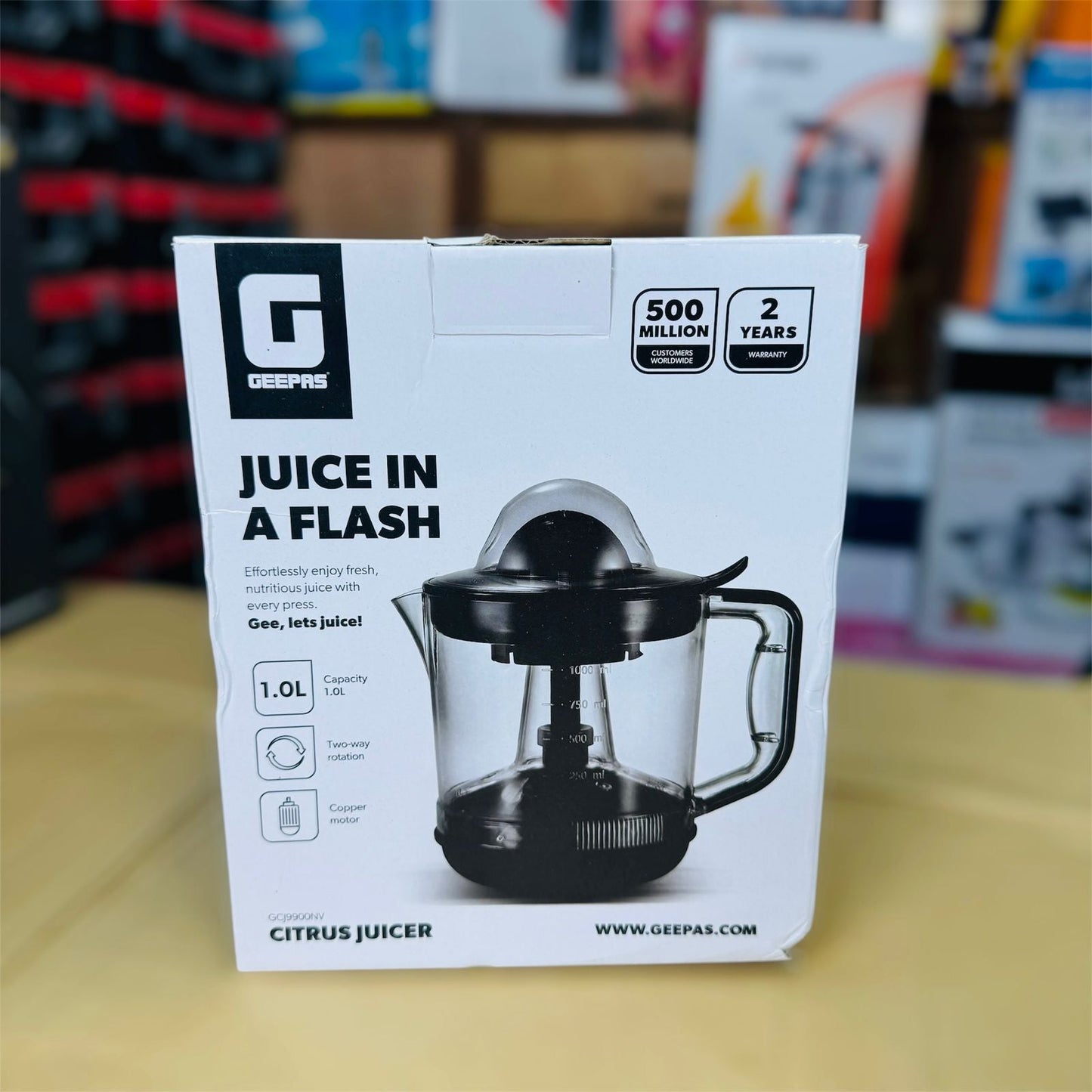 Geepas Citrus Juicer 1.0L Large Capacity GCJ9900