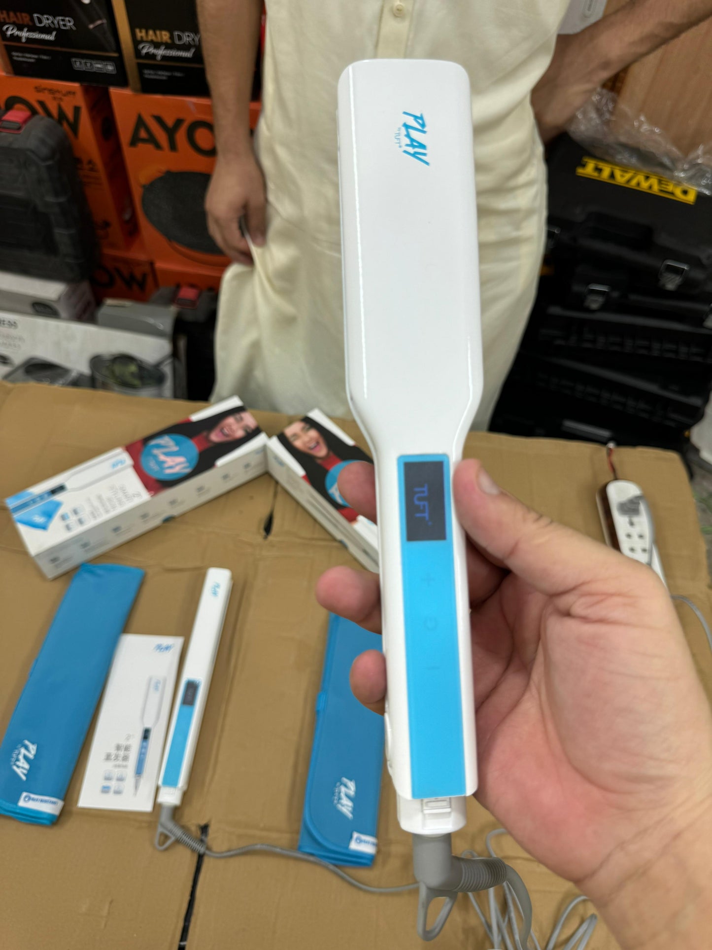 Singapore import play professional hair straightener