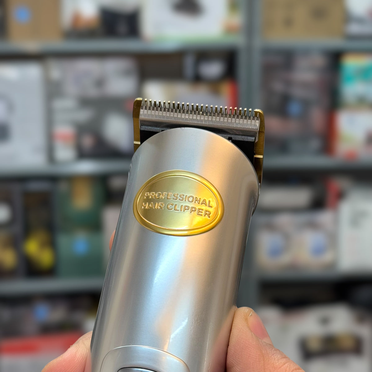 Geepas Professional Hair Clipper GTR56031 trimmer