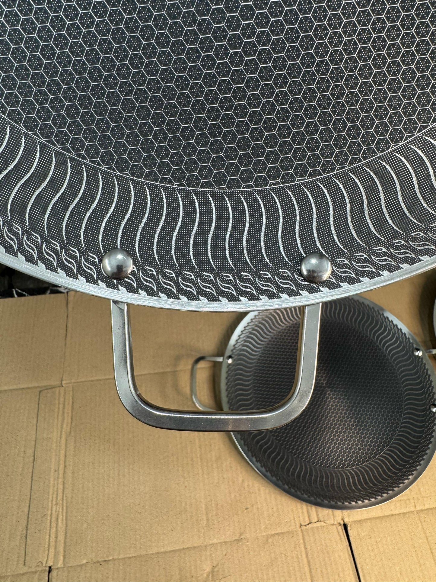 Germany lot 42cm  honeycomb lesser coating tawa