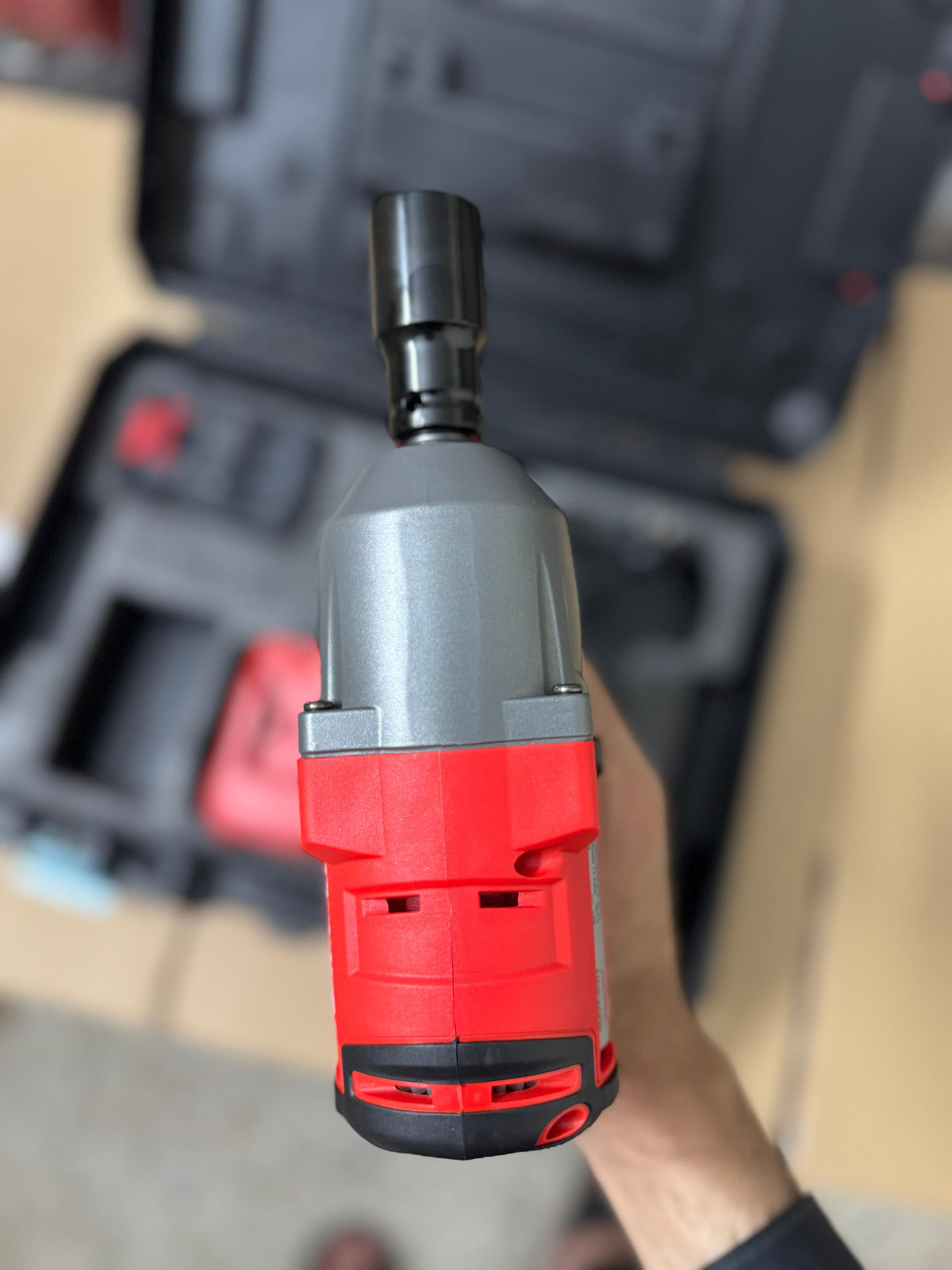 Milwaukee M18 600NM commercial impact wencher
