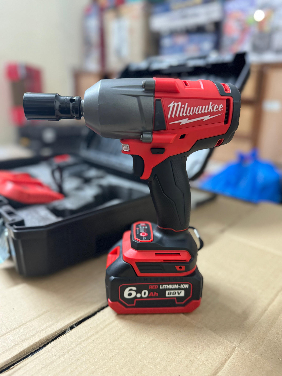 Milwaukee M18 600NM commercial impact wencher