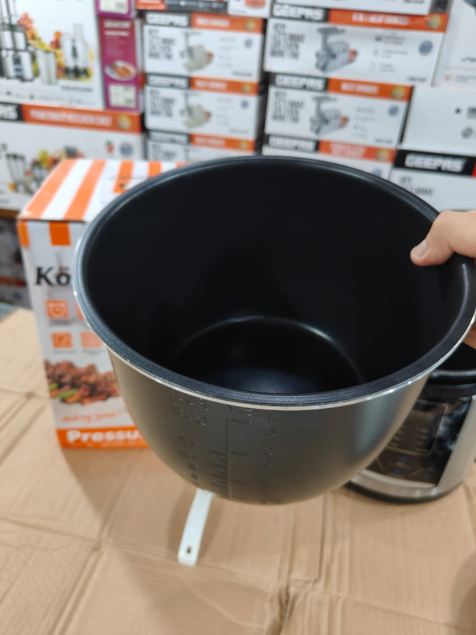 kolax Germany 6L touch electric pressure cooker