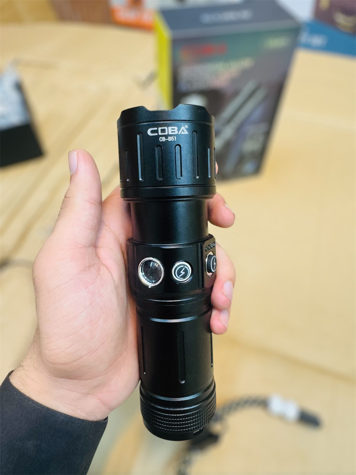 cuba 1000m range torch & flash light B51