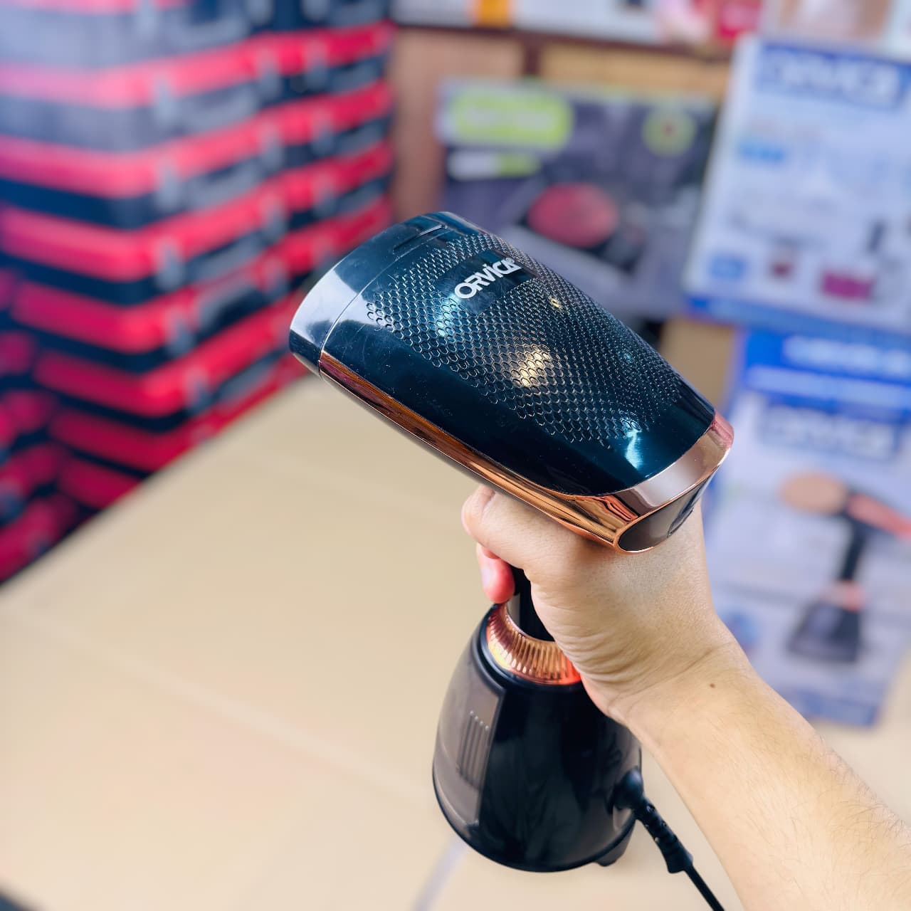 ORVICA handheld multi speed garment steamer