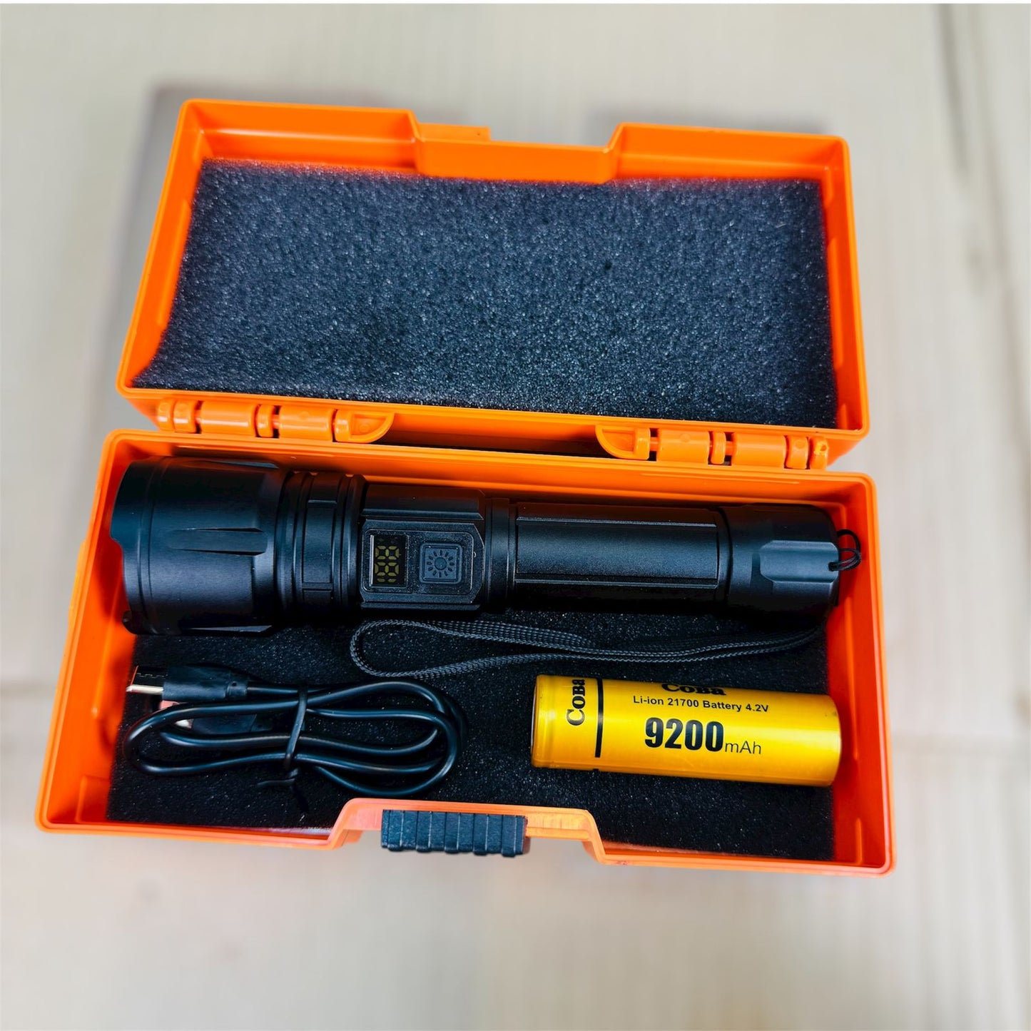 Cuba Rechargeable Torch Light 9200mAh