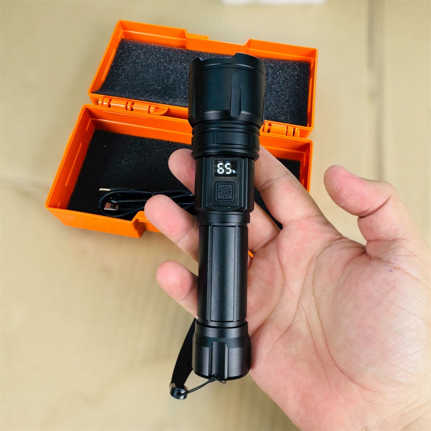Cuba Rechargeable Torch Light 9200mAh