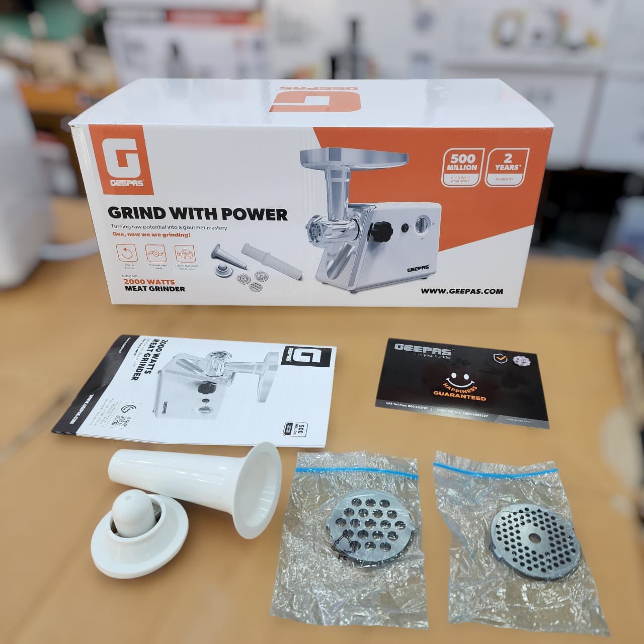 Geepas meat grinder (2 YEAR WARRANTY
