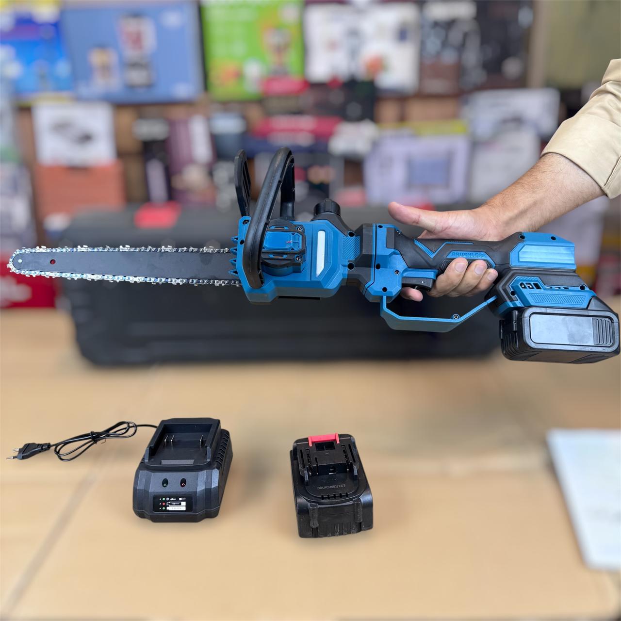 12-Inch Foldable Cordless Chainsaw