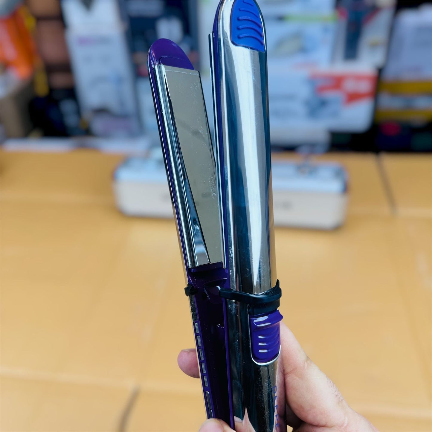 Professional Hair Straightener & Curler