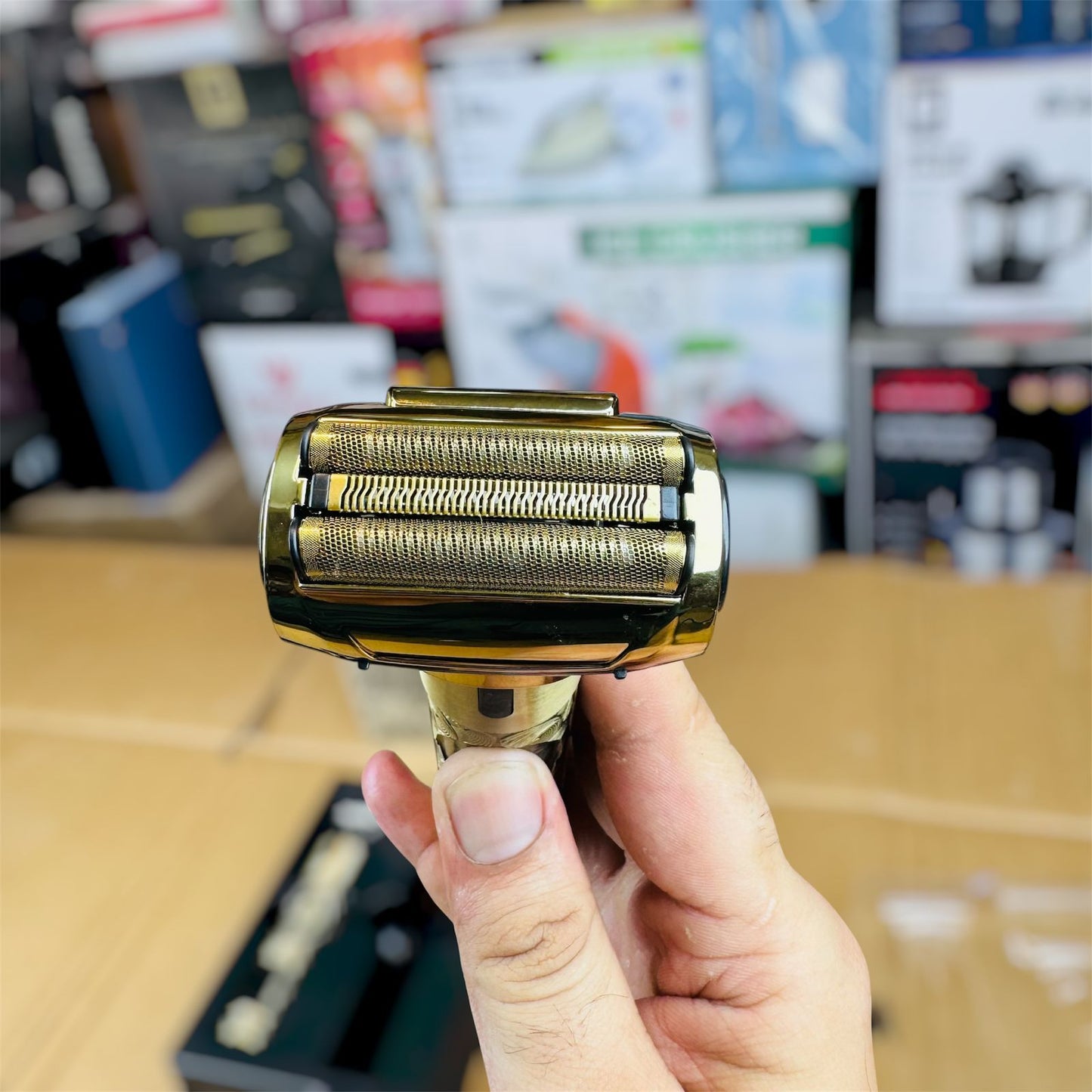 METAl 2 in 1 shaver & hair trimmer M 670