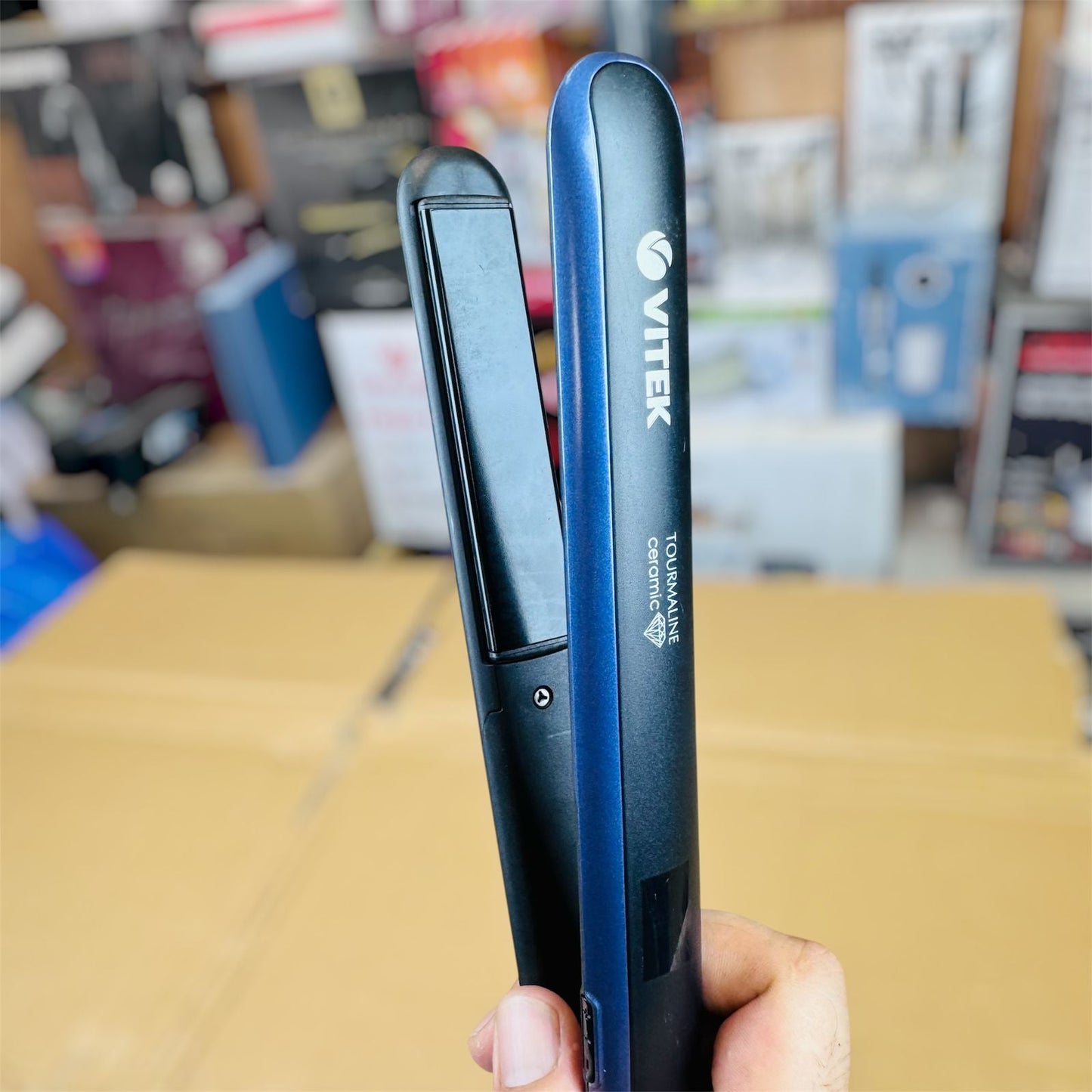 VITEK hair straightener VT 8414