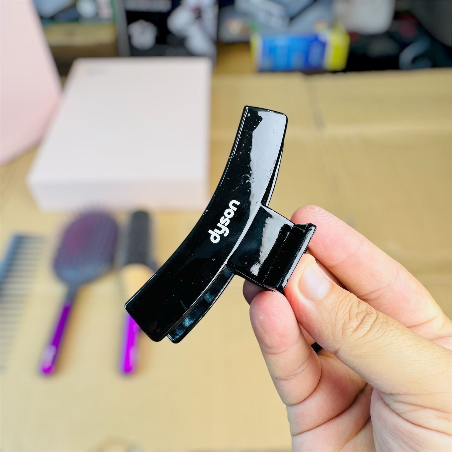 Dyson styling gift box salon experience at home