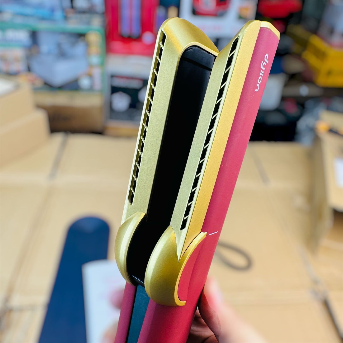 Dyson Airstrait HT01 wet to dry hair straightener