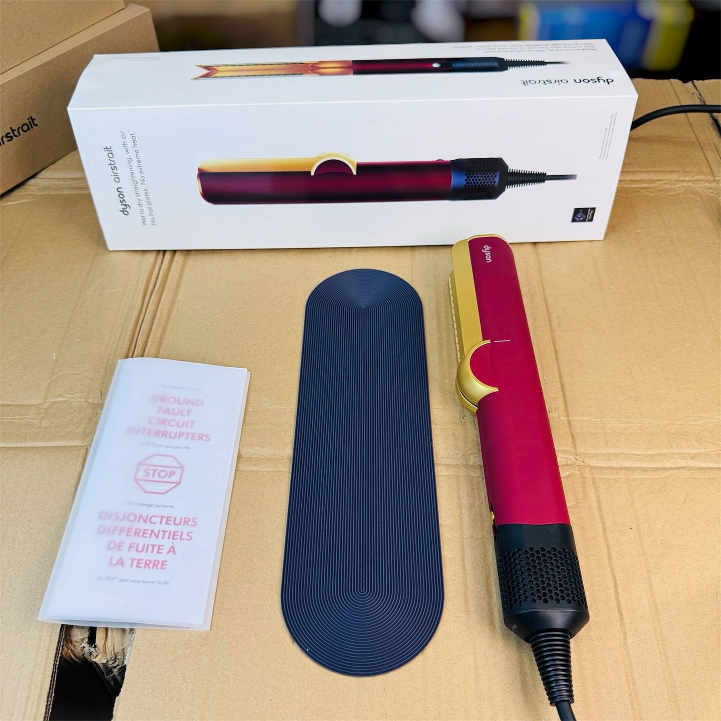 Dyson Airstrait HT01 wet to dry hair straightener
