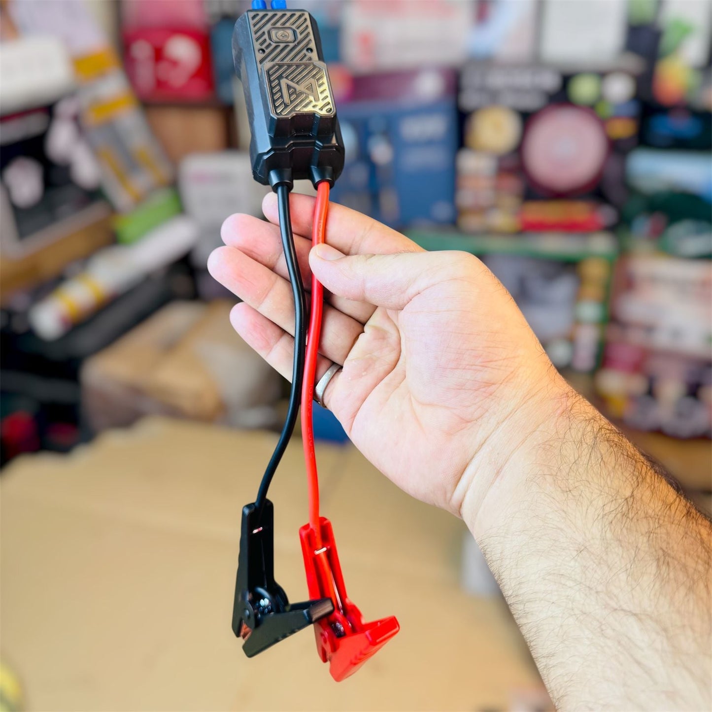 4 in 1 jump starter tire inflator with power bank M ES12