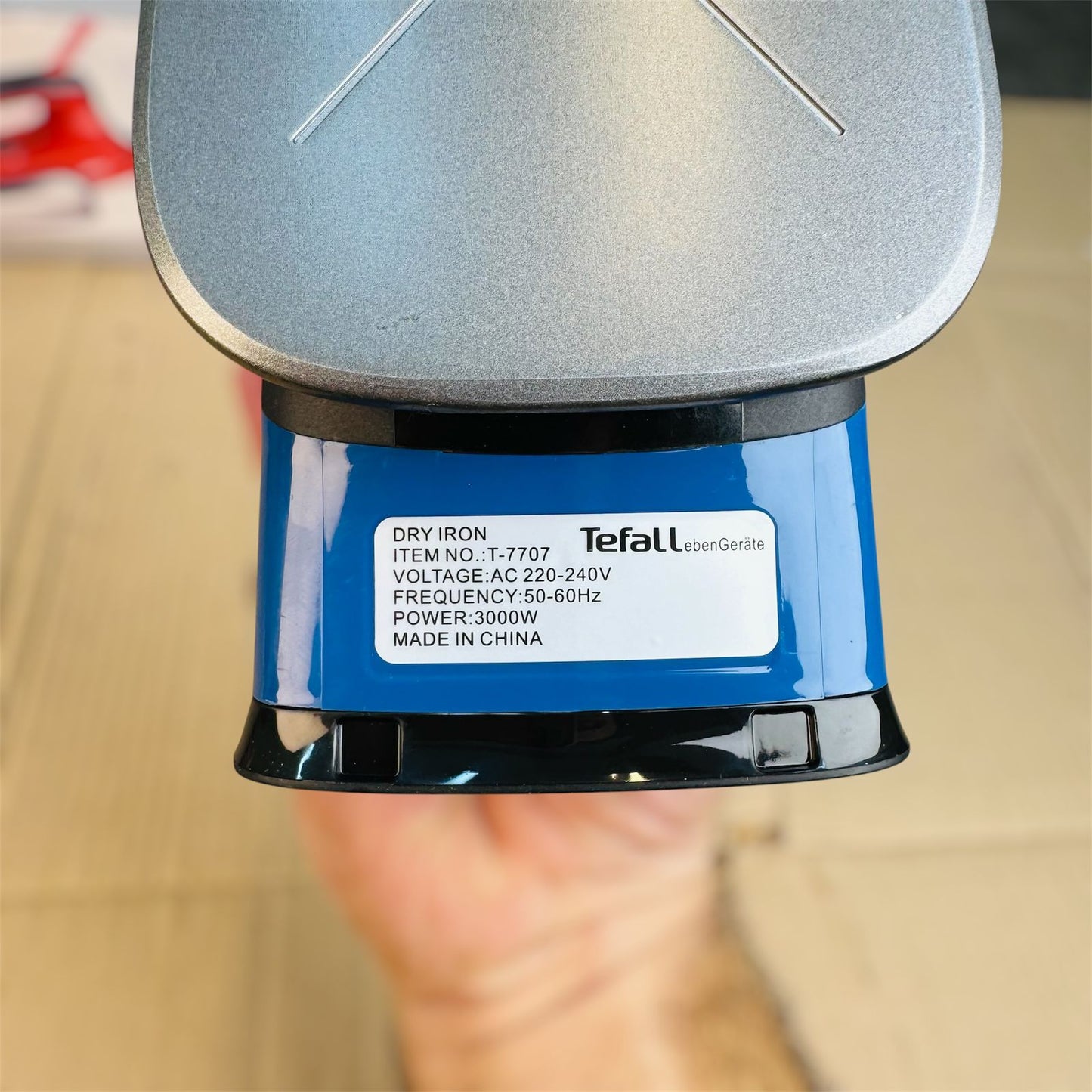 Tefall Dry Iron T-7707 (Random Colour)