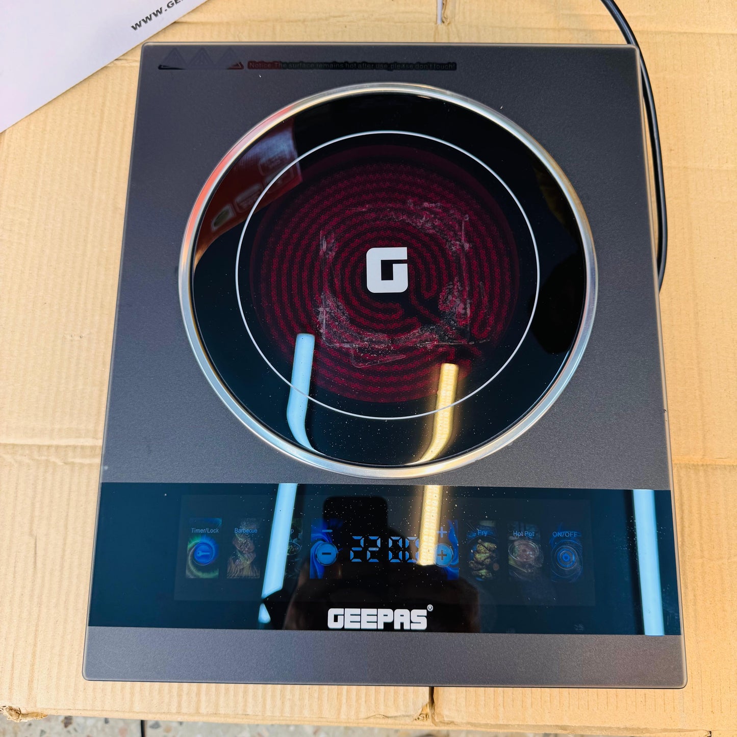 Geepas multifunction Infrared cooker GIC 33033P