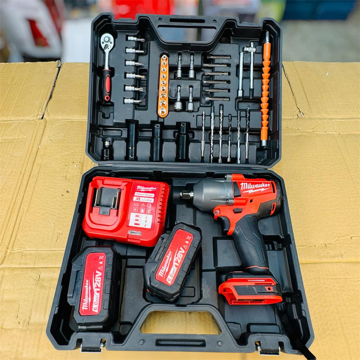 Milwaukee Impact Wrench Set with tools Commercial Heavy-Duty Impact Wrench