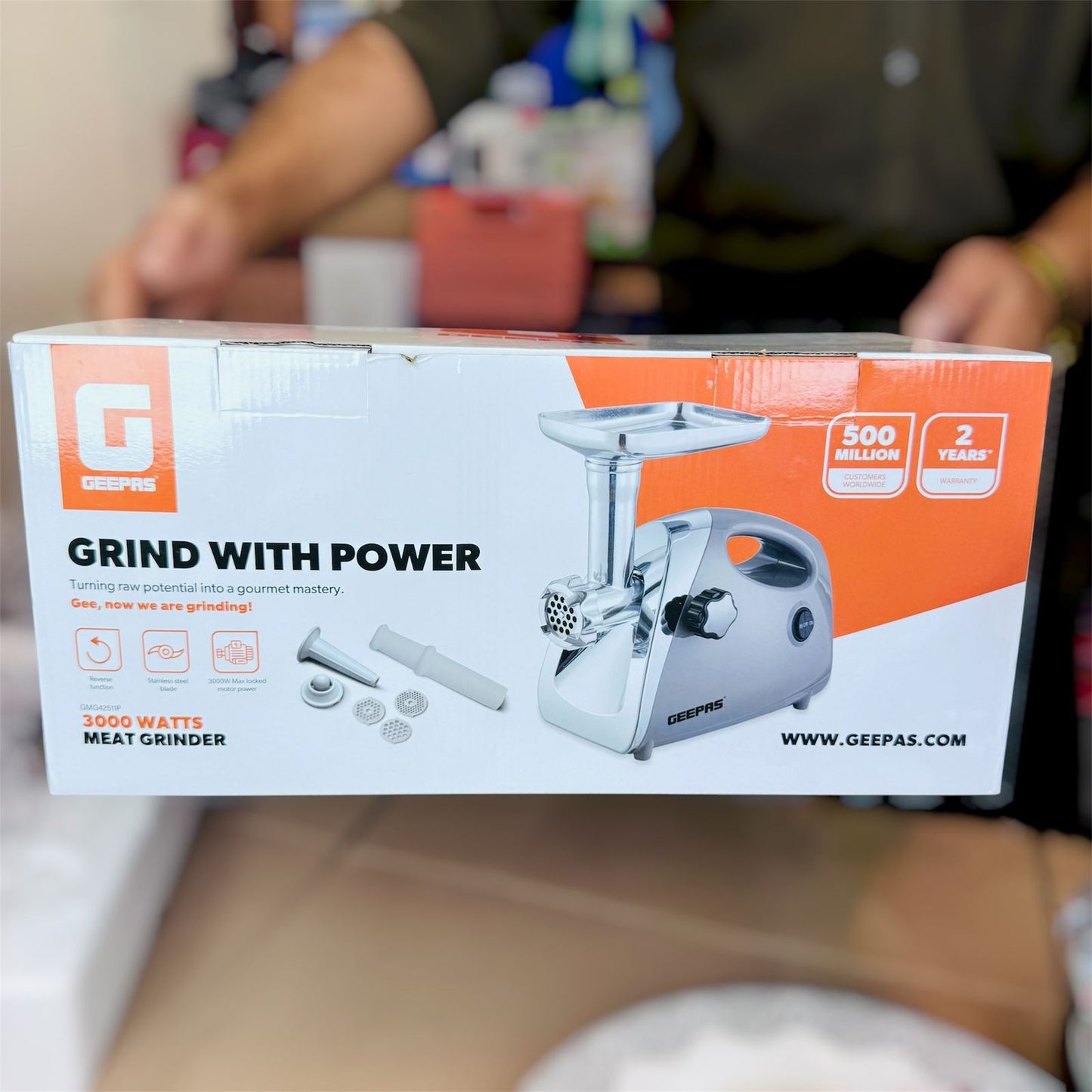 Geepas meat grinder (2 YEAR WARRANTY