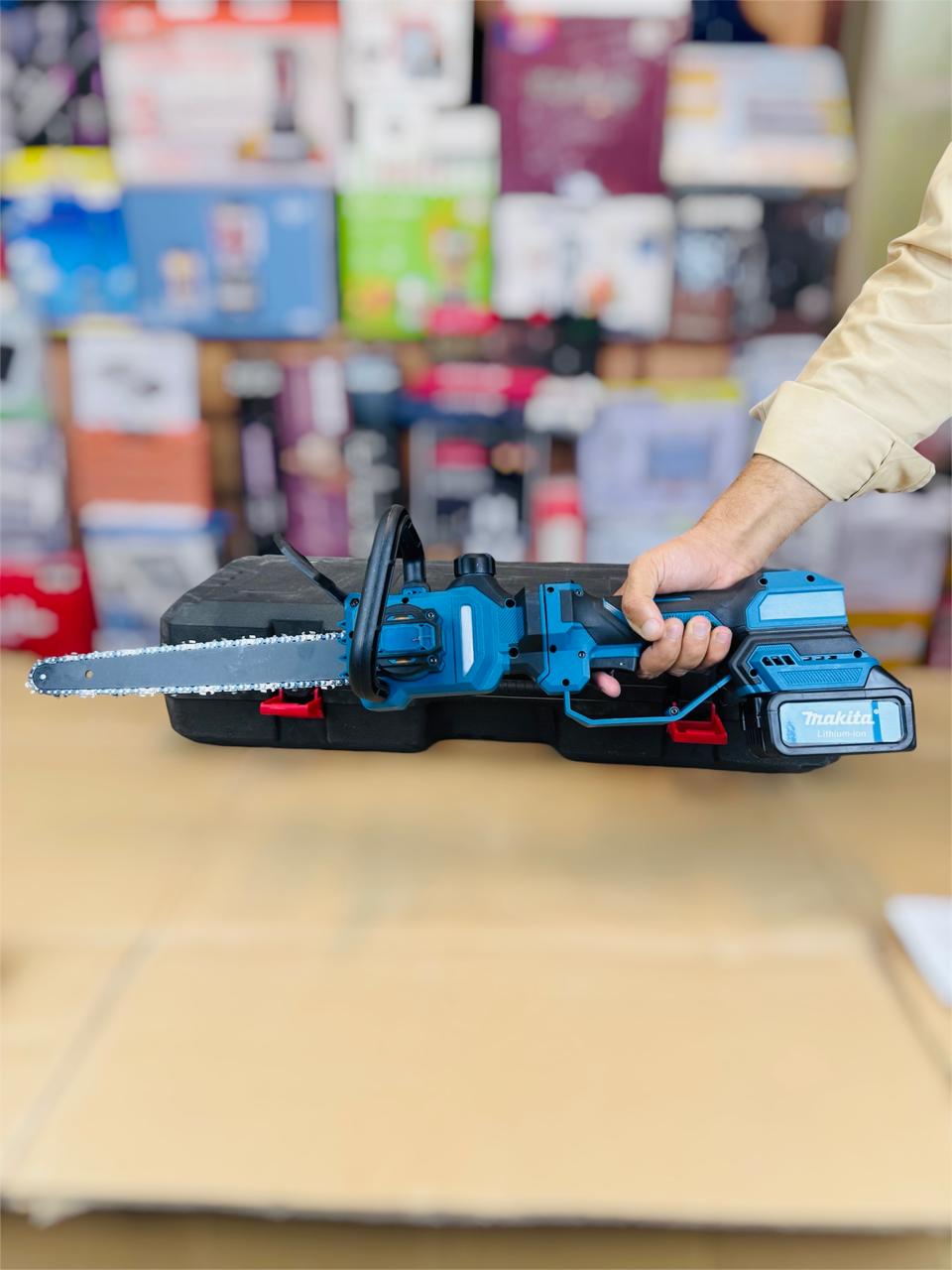 12-Inch Foldable Cordless Chainsaw