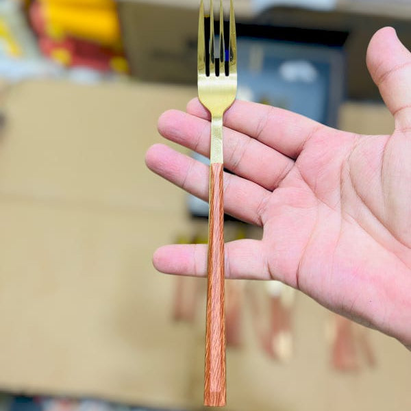 Lot imported 24 pieces luxury cutlery set