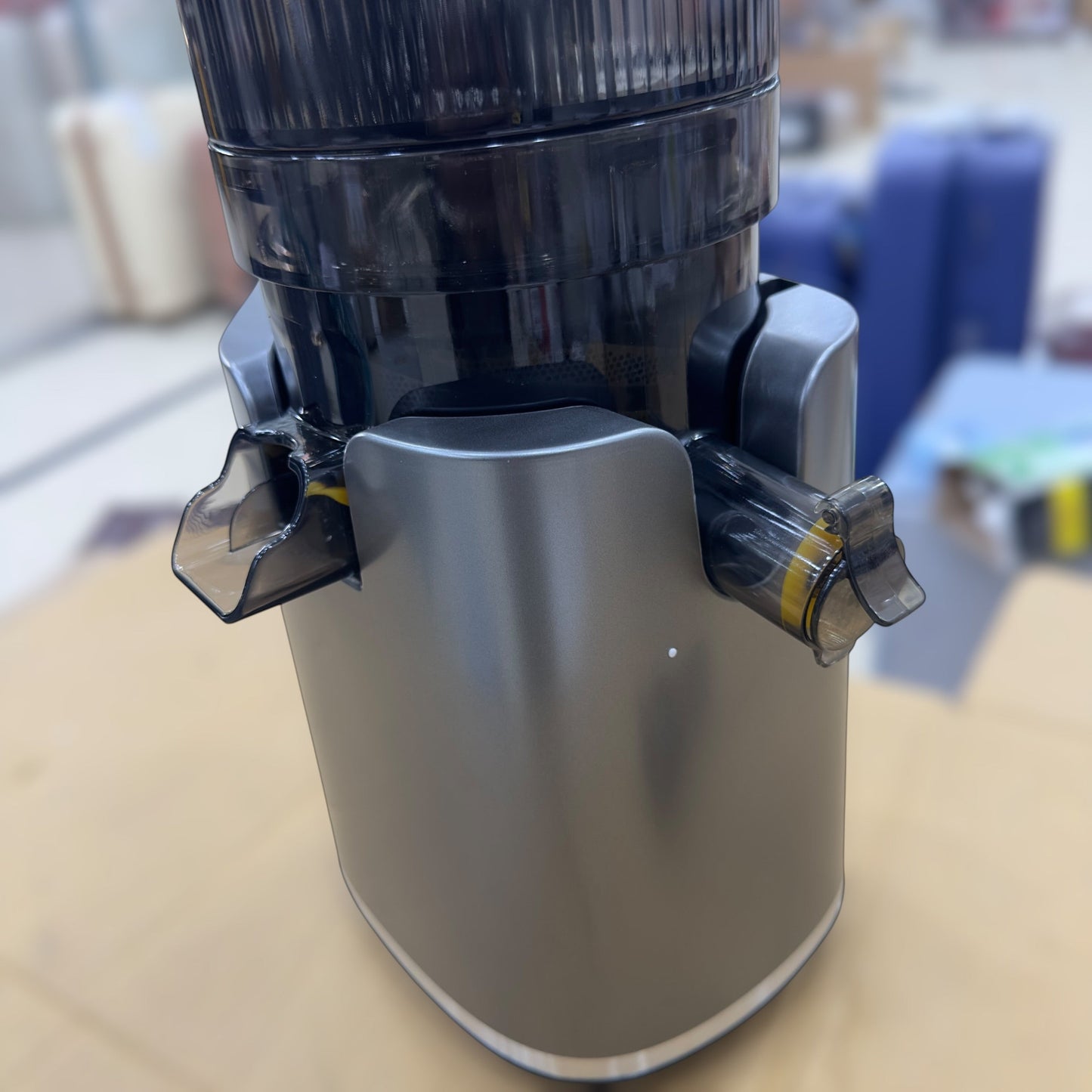 Uakeen Large Feed Slow Juicer ZL-2210