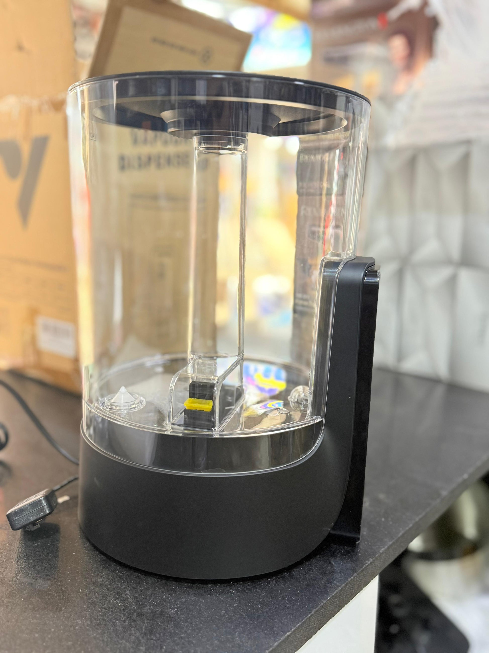 6L humidifier mist output demonstration