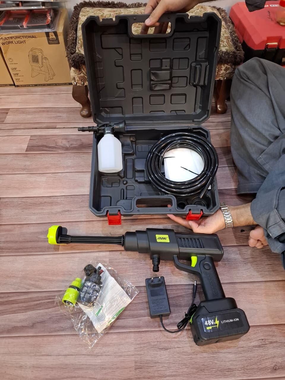 MDHL touch solar & car  pressure washer 48v battery
