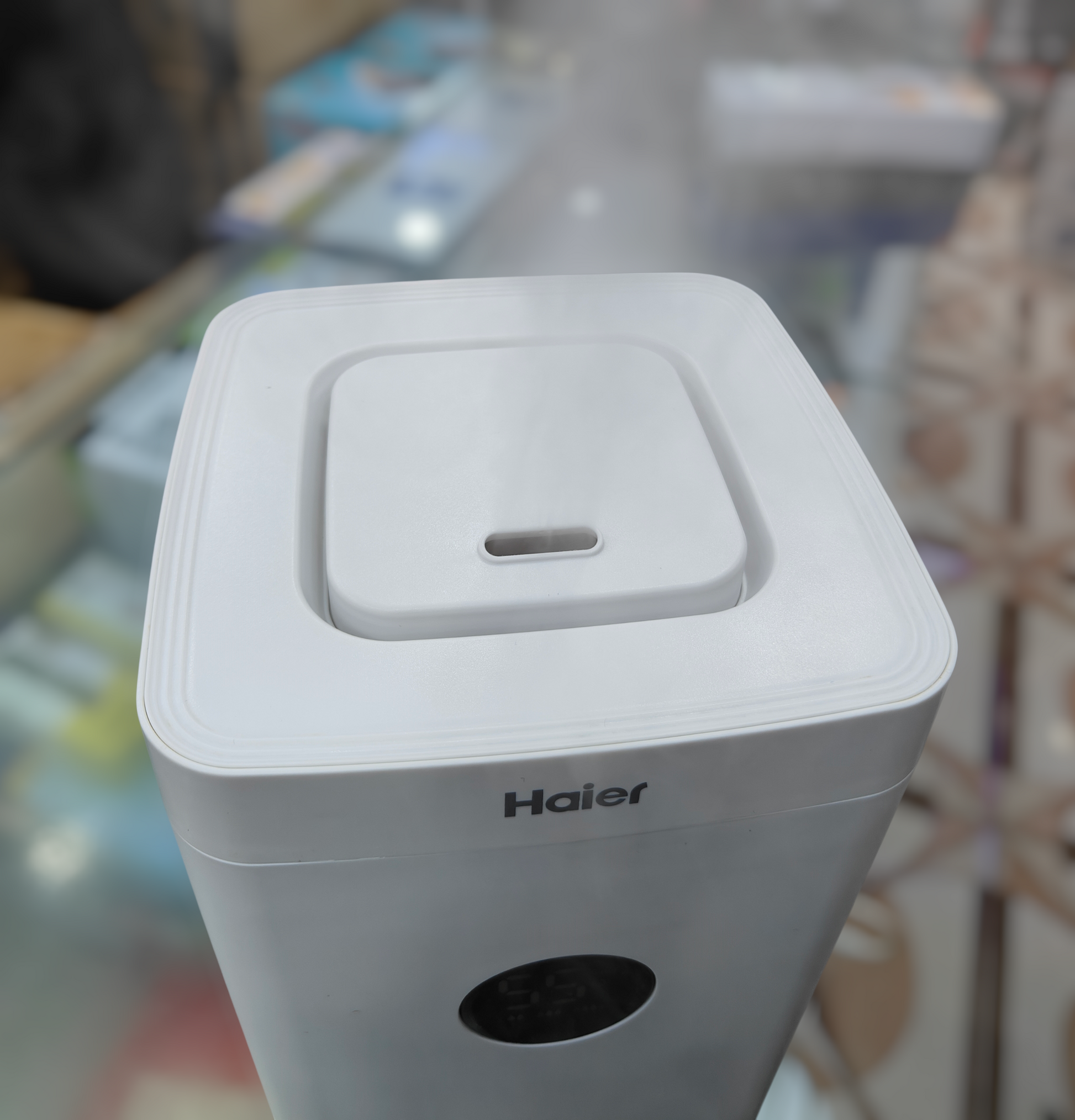 Haier humidifier water tank view