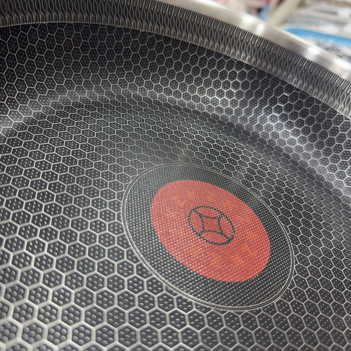 Red Dot Laser Coated Honeycomb Fry pan 26cm