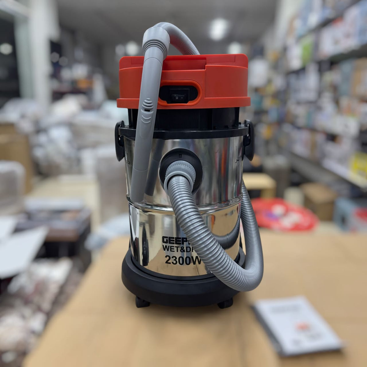 Geepas 19011 vacuum cleaner stainless steel drum tank