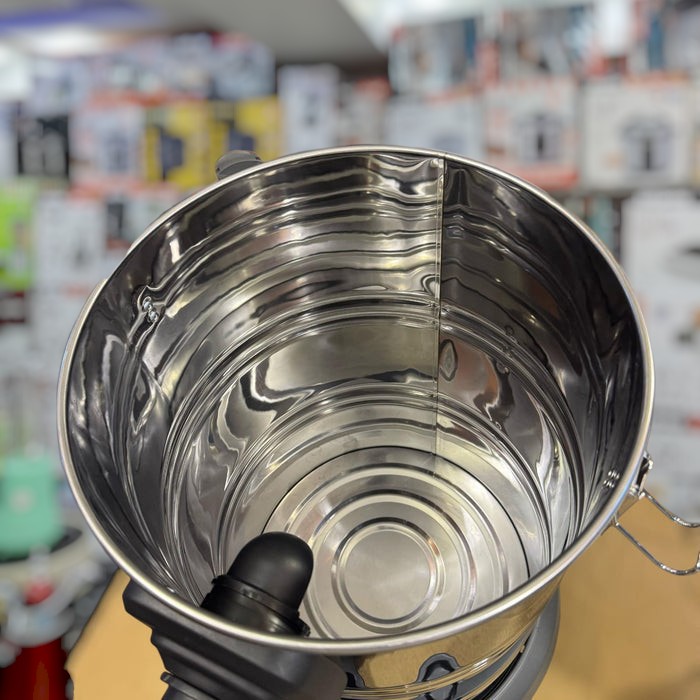 Boma BM-35V vacuum cleaner round stainless steel tank design