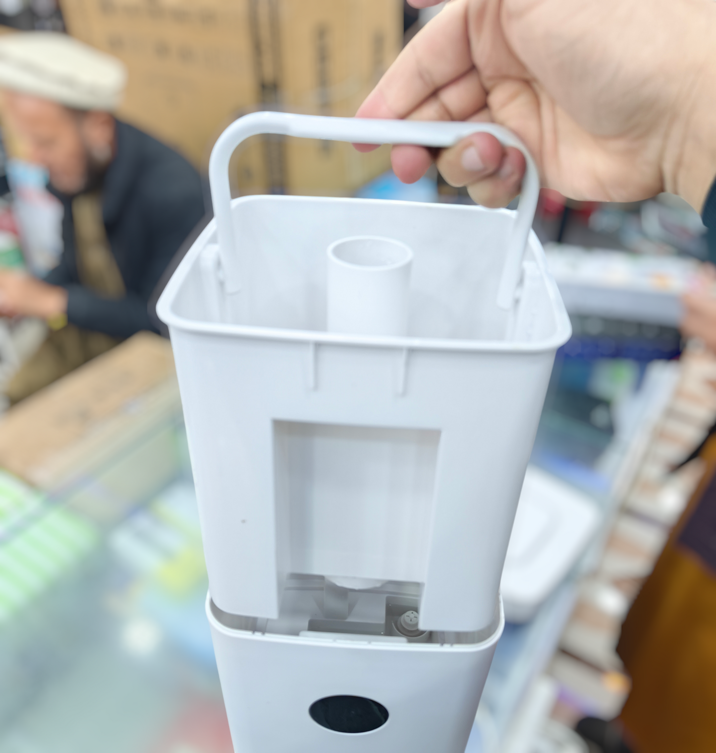 Haier humidifier in bedroom setting