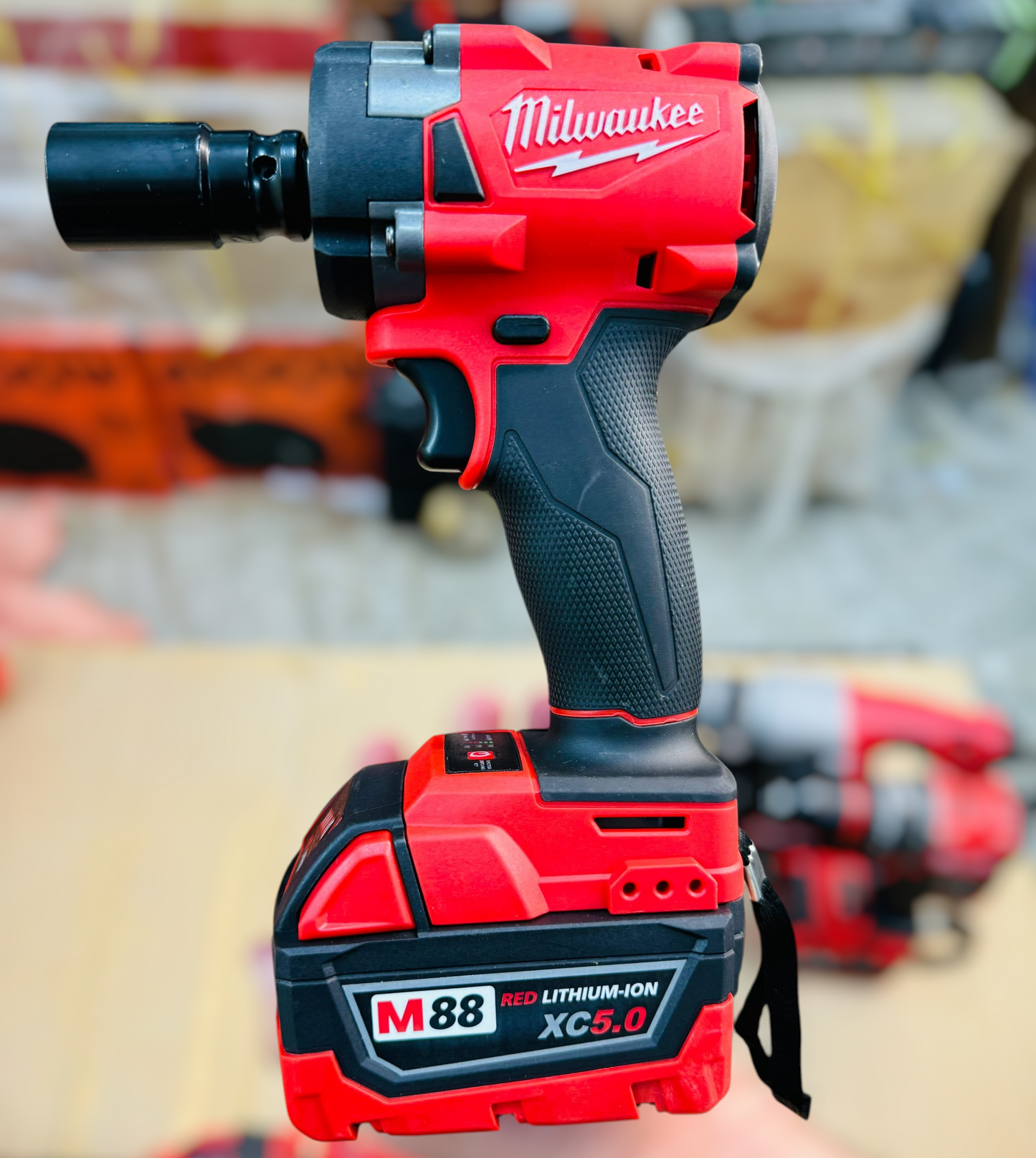 MILWAUKEE 4 in 1 drill machine set tool kit set