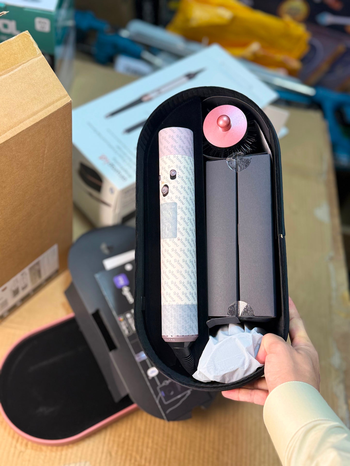 Dyson HS08 Airwrap Multi-Styler