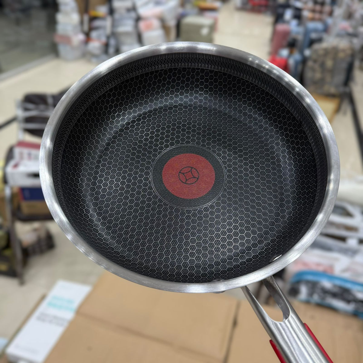 Red Dot Laser Coated Honeycomb Fry pan 26cm