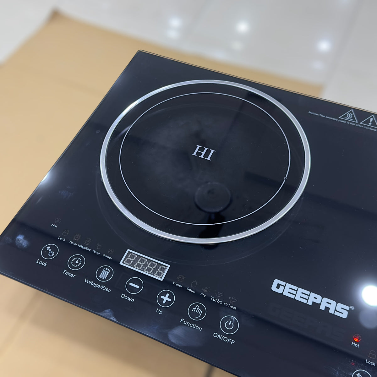 Geepas 2 in 1 Induction & Infrared cooker  Double Burner Hot Plate 6130