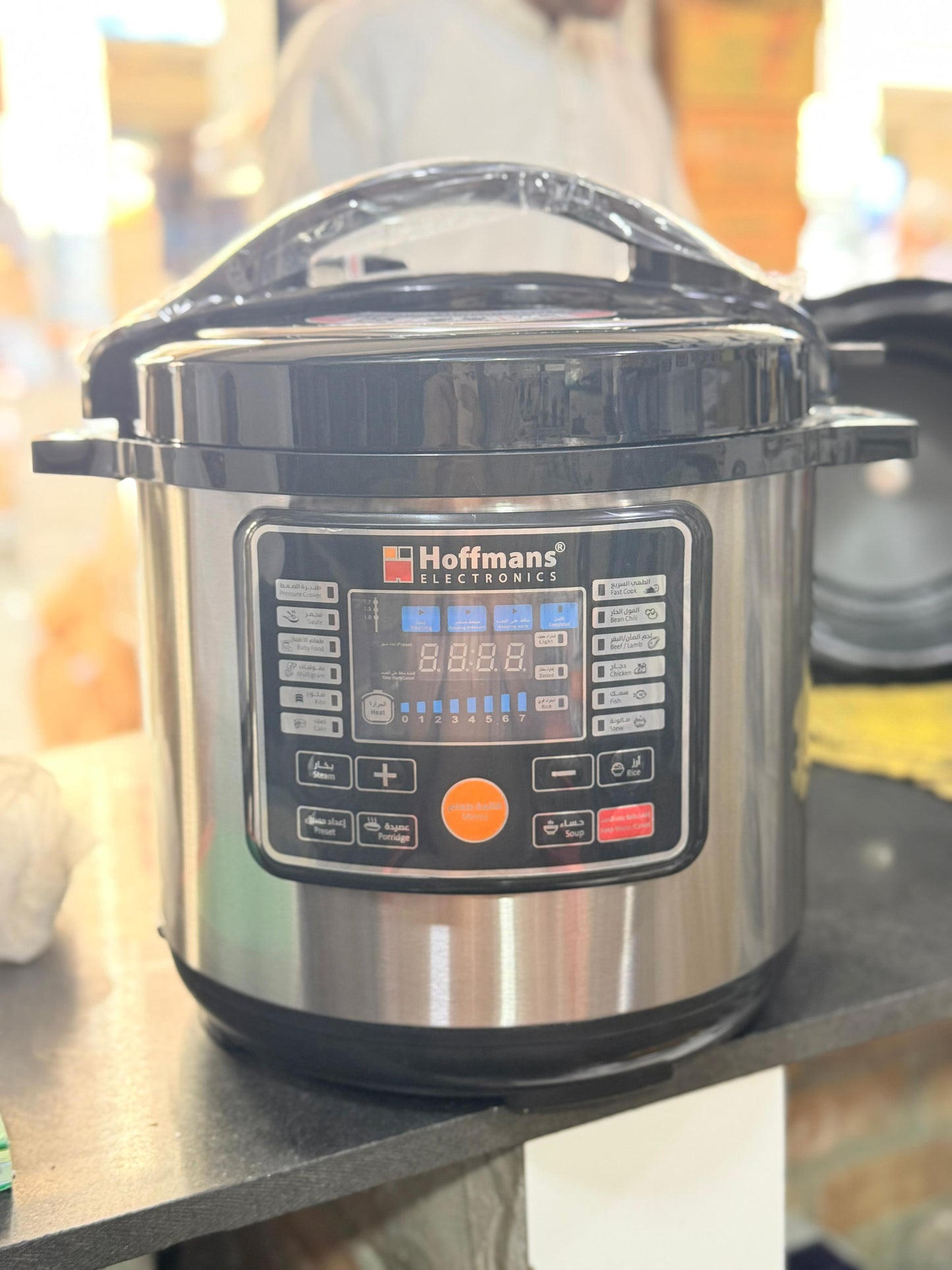 Hoffman's 8L electric pressure cooker