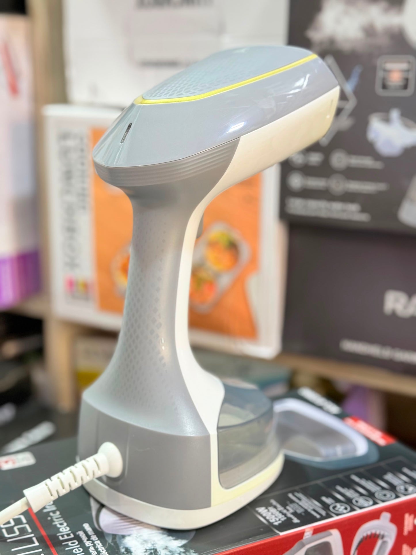 Ackiliss Handy Garment Steamer 1500W