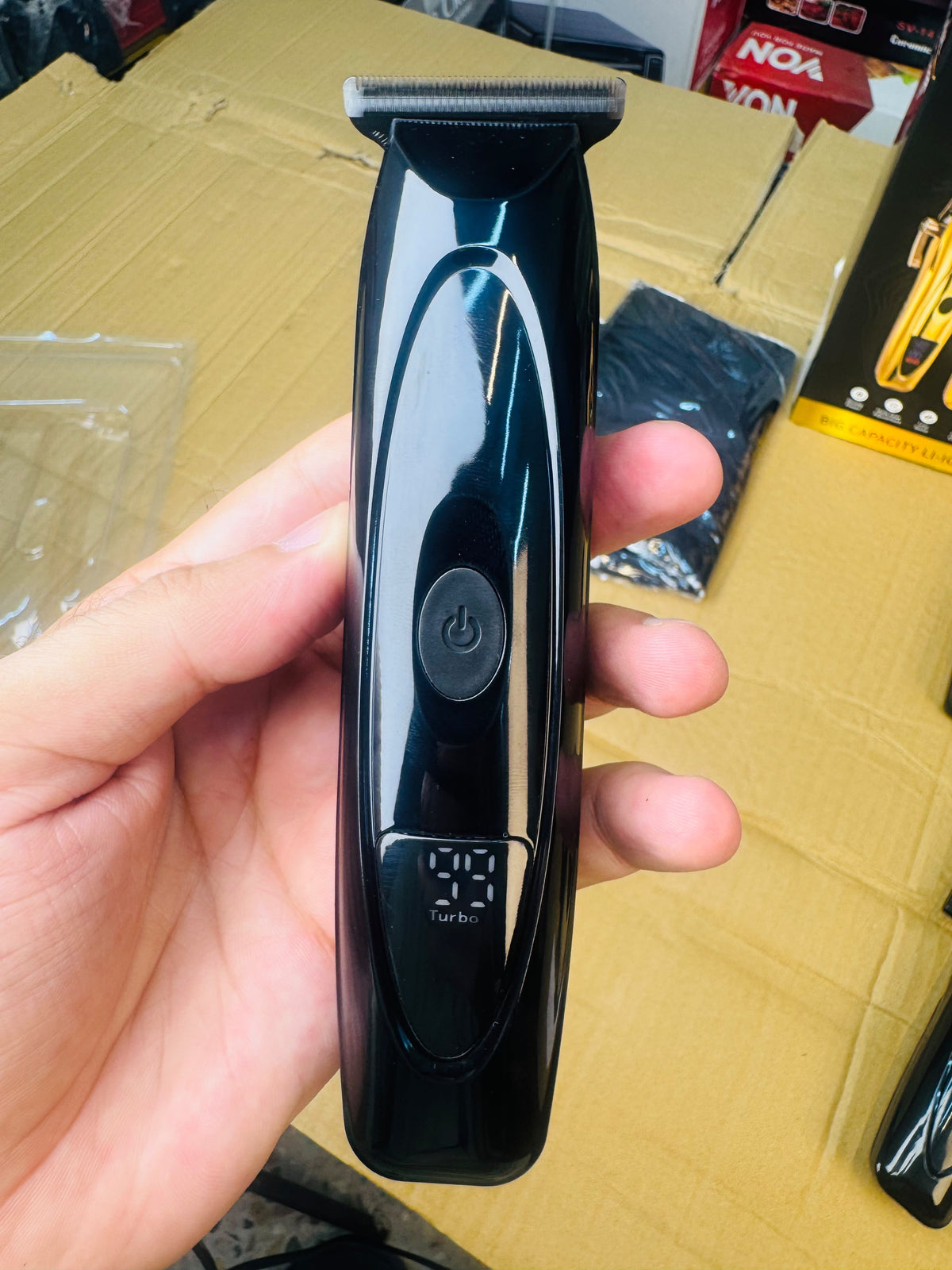 Professional 3in1 Grooming Kit (Random colour)